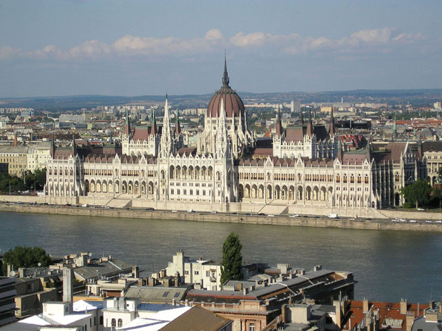 45 Budapešť, Parlament (Országbáz), 05.07.11